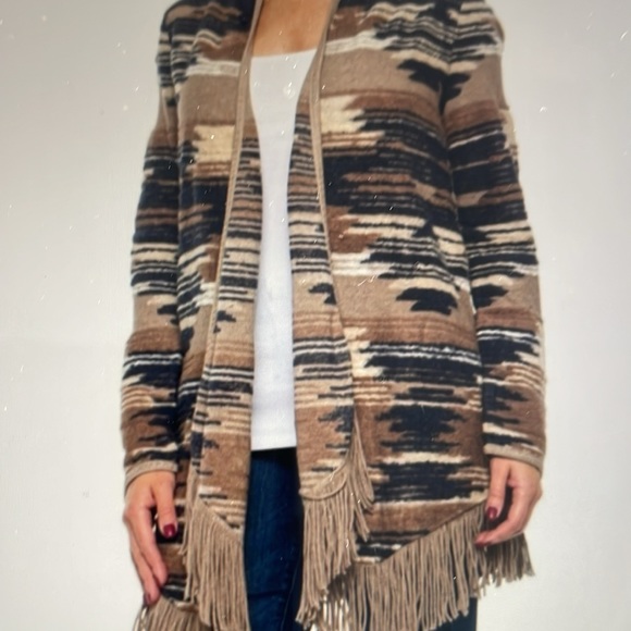 LUCKY BRAND FRINGED CARDIGAN - Picture 2 of 9